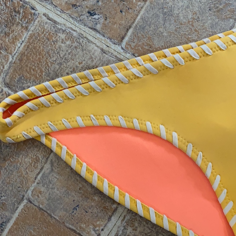 Original Triangl bikini bottoms size women’s extra small - Picture 5 of 9